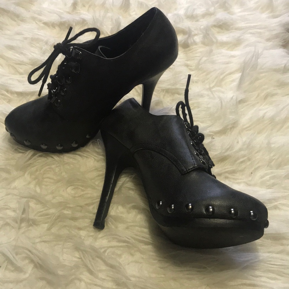 Black bootie heels
